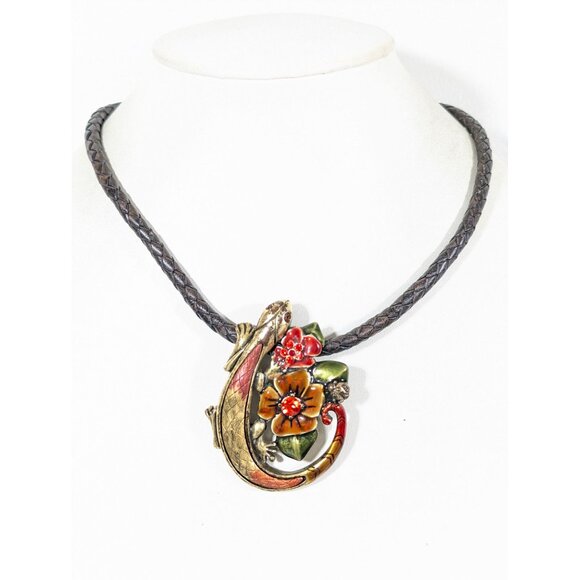 Chicos Southwestern Gecko Lizard Red Rhinestone Brown Cord Necklace 21" - Picture 2 of 8